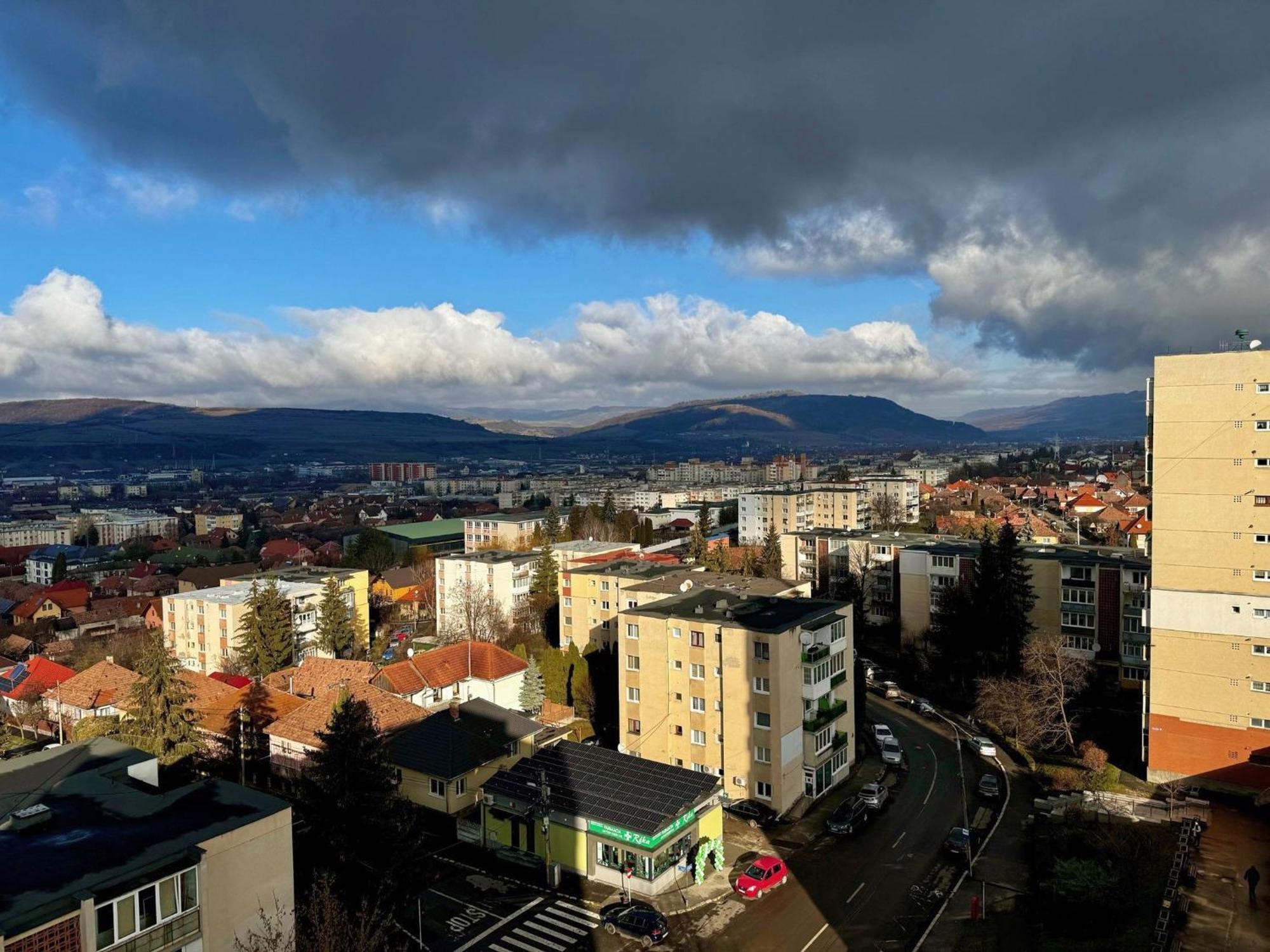 Sky Apartment Odorheiu Secuiesc Exterior photo